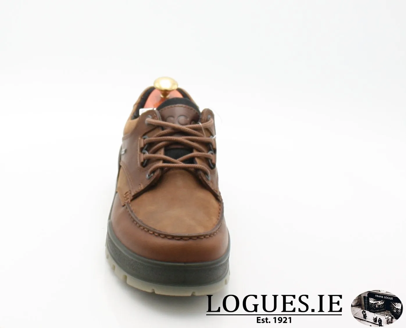 831714 ECCO TRACK 25  SHOES