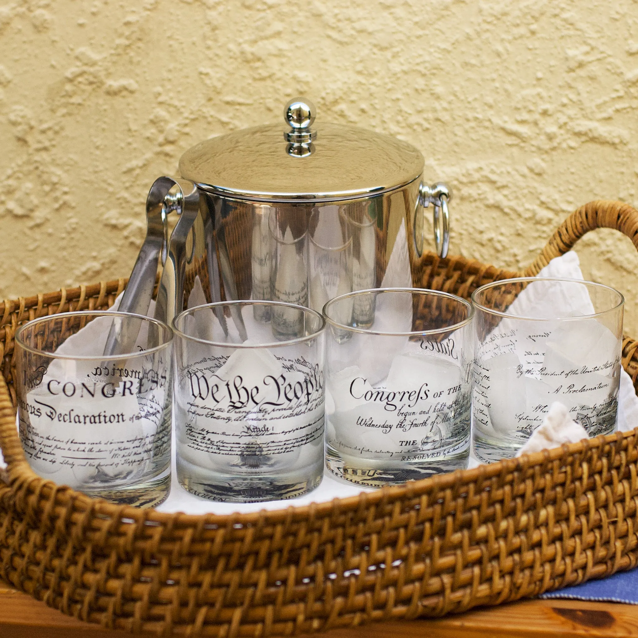 America's Documents Four Rocks Glass Set