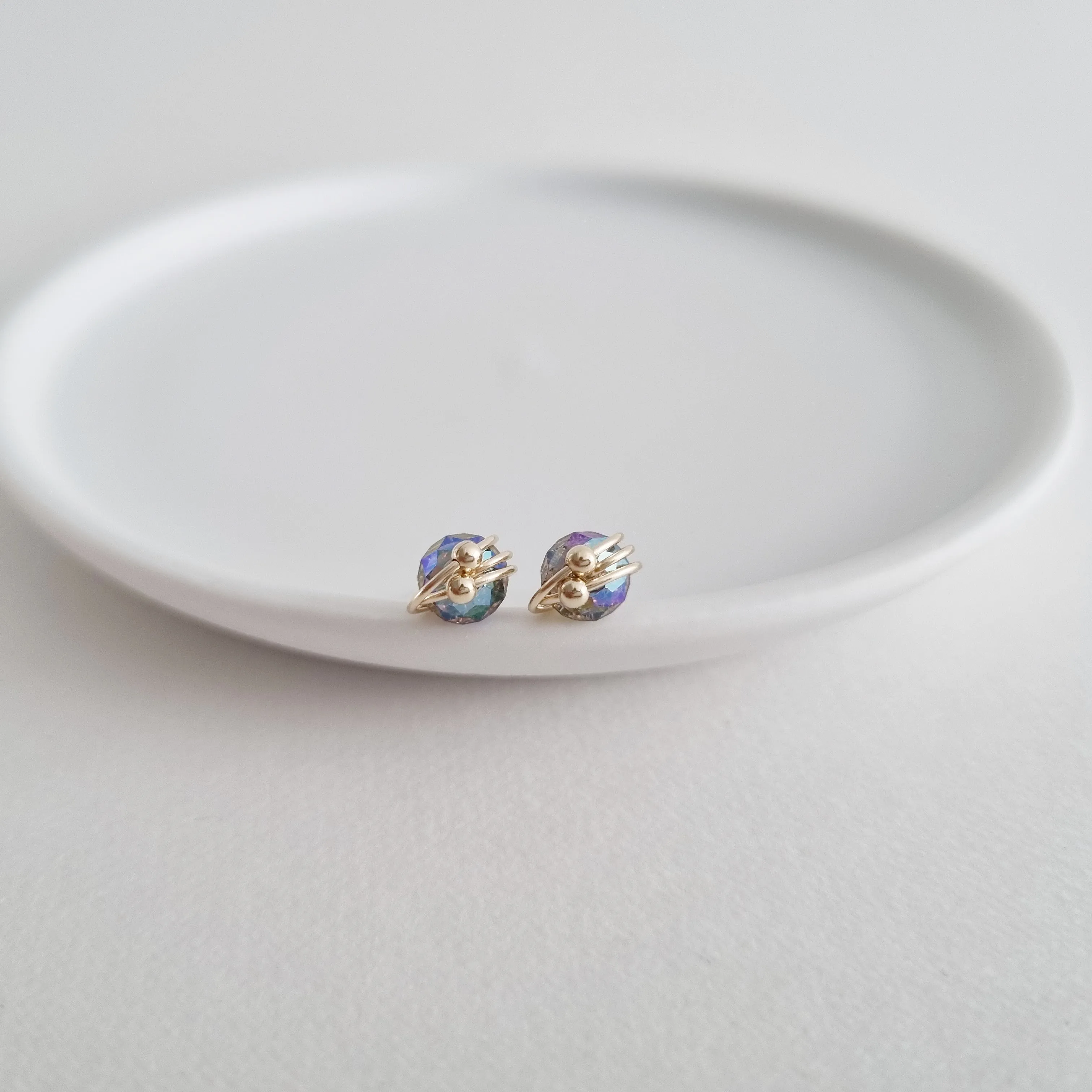 Atom Earstuds / Austrian Crystal | Mystic Black Diamond
