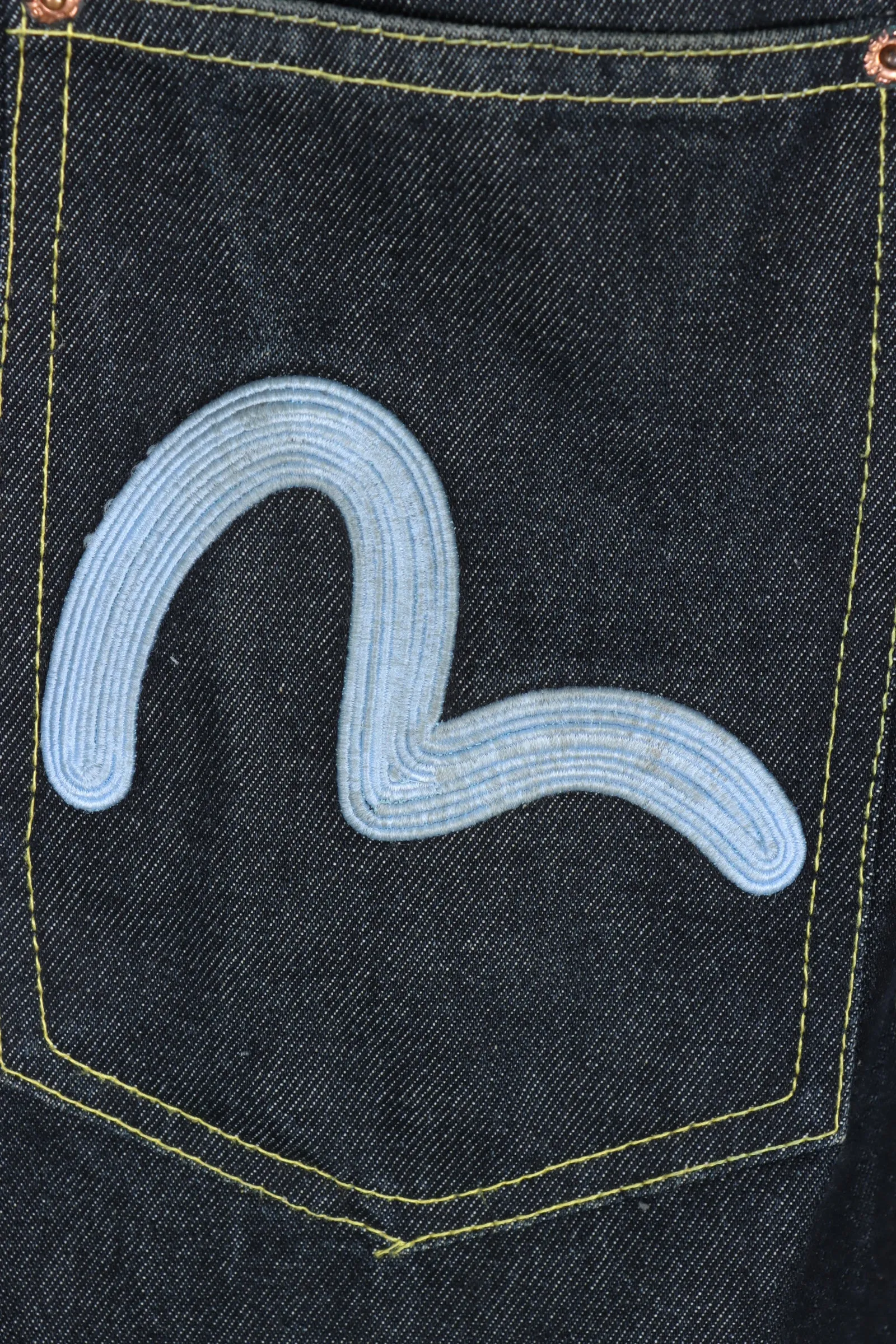 EVISU Seagull Embroidered Button Up Denim Jacket (M-L)